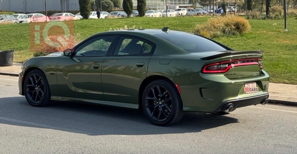 دودج تشارجر